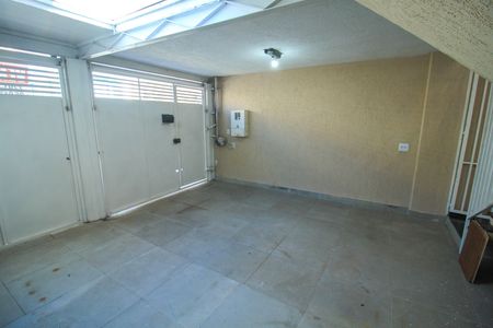 Casa à venda com 330m², 4 quartos e 3 vagas