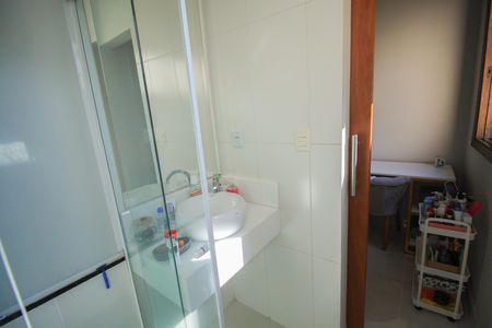 Casa à venda com 330m², 4 quartos e 3 vagas