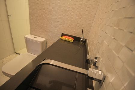 Casa à venda com 330m², 4 quartos e 3 vagas