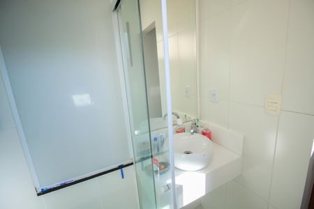 Casa à venda com 330m², 4 quartos e 3 vagas