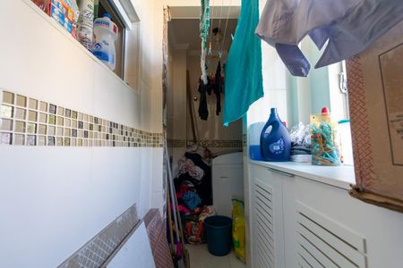 Apartamento à venda com 61m², 2 quartos e 1 vaga Apartamento à venda com 61m², 2 quartos e 1 vagaÁrea de Serviço