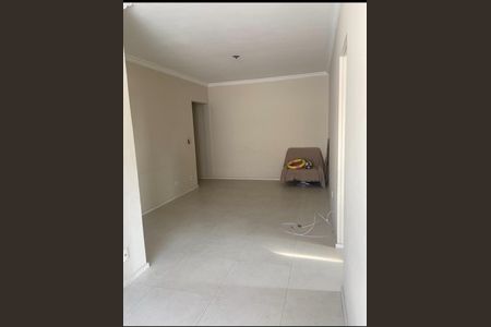 Sala de apartamento para alugar com 2 quartos, 66m² em Ramos, Rio de Janeiro