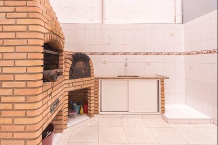 Casa à venda com 249m², 3 quartos e 7 vagas Casa à venda com 249m², 3 quartos e 7 vagasÁrea gourmet