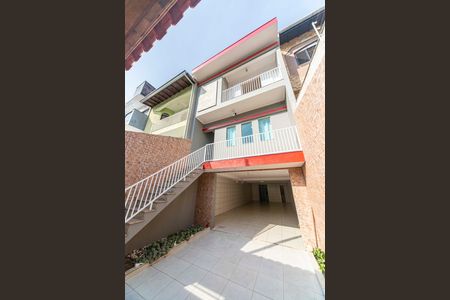 Casa à venda com 249m², 3 quartos e 7 vagas Casa à venda com 249m², 3 quartos e 7 vagasGaragem