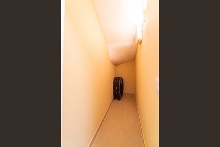 Casa à venda com 249m², 3 quartos e 7 vagas Casa à venda com 249m², 3 quartos e 7 vagasDepósito