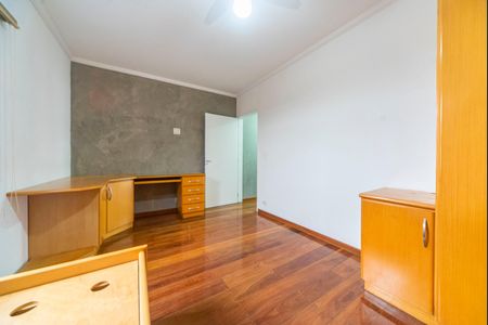 Casa à venda com 249m², 3 quartos e 7 vagas Casa à venda com 249m², 3 quartos e 7 vagasQuarto 2