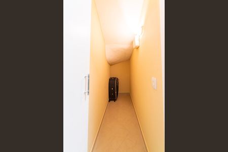 Casa à venda com 249m², 3 quartos e 7 vagas Casa à venda com 249m², 3 quartos e 7 vagasDepósito