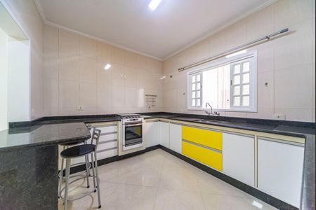 Casa à venda com 249m², 3 quartos e 7 vagas Casa à venda com 249m², 3 quartos e 7 vagasCozinha