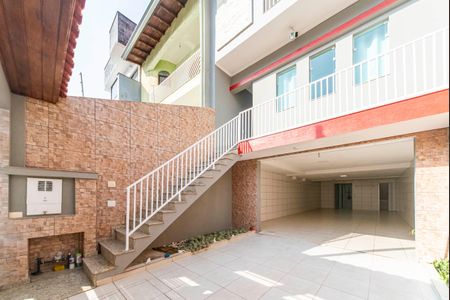 Casa à venda com 249m², 3 quartos e 7 vagas Casa à venda com 249m², 3 quartos e 7 vagasGaragem