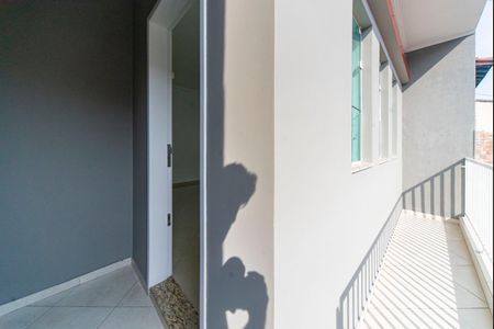 Casa à venda com 249m², 3 quartos e 7 vagas Casa à venda com 249m², 3 quartos e 7 vagasVaranda da Sala