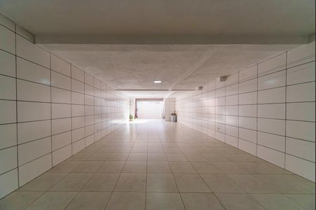 Casa à venda com 249m², 3 quartos e 7 vagas Casa à venda com 249m², 3 quartos e 7 vagasGaragem