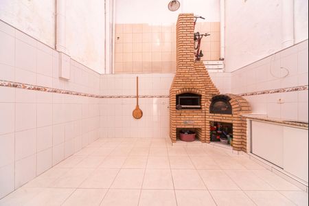 Casa à venda com 249m², 3 quartos e 7 vagas Casa à venda com 249m², 3 quartos e 7 vagasÁrea gourmet