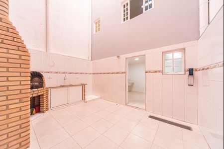 Casa à venda com 249m², 3 quartos e 7 vagas Casa à venda com 249m², 3 quartos e 7 vagasÁrea gourmet
