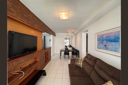 Sala de apartamento para alugar com 2 quartos, 70m² em Recreio dos Bandeirantes, Rio de Janeiro