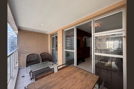 Varanda de apartamento para alugar com 2 quartos, 70m² em Recreio dos Bandeirantes, Rio de Janeiro