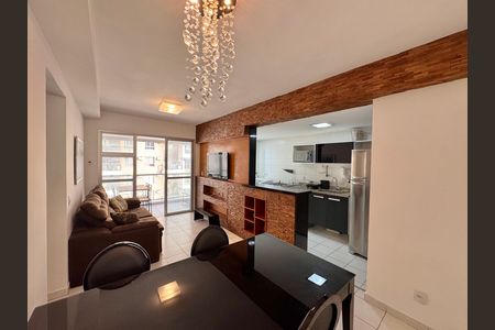 Sala de apartamento para alugar com 2 quartos, 70m² em Recreio dos Bandeirantes, Rio de Janeiro