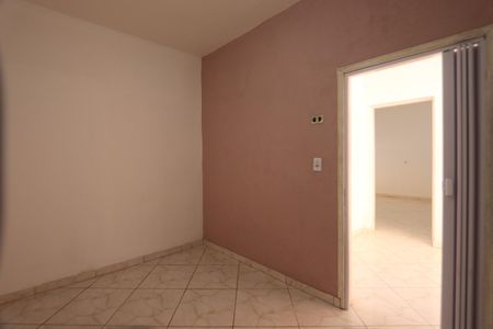 Casa para alugar com 180m², 2 quartos e 1 vagaQuarto 2