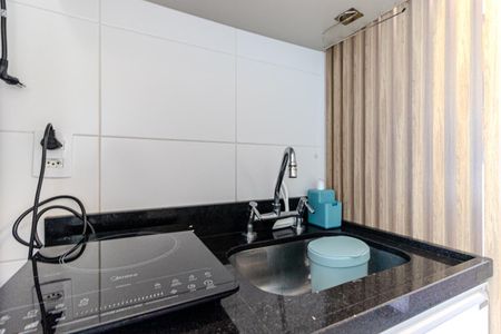 Apartamento à venda com 33m², 1 quarto e 1 vaga Apartamento à venda com 33m², 1 quarto e 1 vagaCozinha