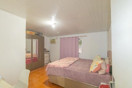 Casa à venda com 250m², 3 quartos e 4 vagas Casa à venda com 250m², 3 quartos e 4 vagasQuarto 2 - Suíte