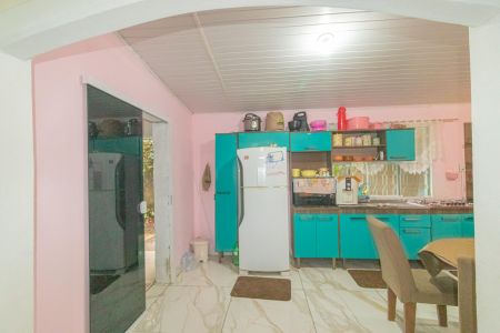 Casa à venda com 250m², 3 quartos e 4 vagas Casa à venda com 250m², 3 quartos e 4 vagasSala/Cozinha