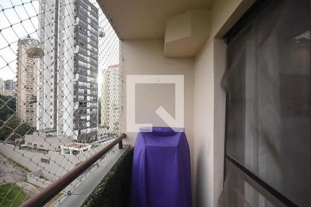Apartamento à venda com 70m², 3 quartos e 1 vagaVaranda