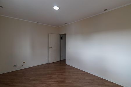Casa para alugar com 250m², 4 quartos e 4 vagas Casa para alugar com 250m², 4 quartos e 4 vagasSuíte 2