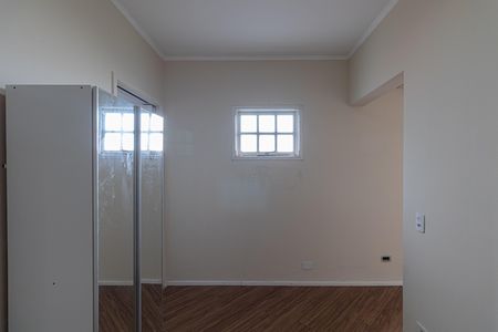 Casa para alugar com 250m², 4 quartos e 4 vagas Casa para alugar com 250m², 4 quartos e 4 vagasSuíte 2