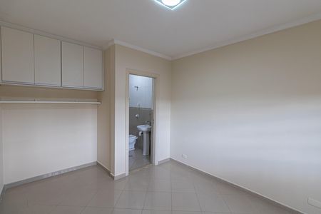 Casa para alugar com 250m², 4 quartos e 4 vagas Casa para alugar com 250m², 4 quartos e 4 vagasSuíte 1