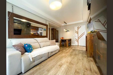 Sala de apartamento para alugar com 2 quartos, 70m² em Chácara das Pedras, Porto Alegre
