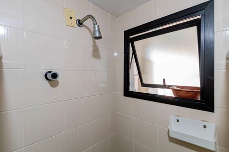 Apartamento à venda com 63m², 2 quartos e 1 vagaBanheiro social