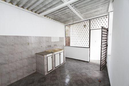 Casa para alugar com 120m², 3 quartos e sem vagaÁrea de Serviço