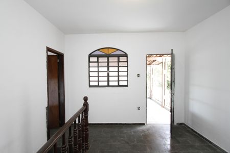 Sala de casa para alugar com 3 quartos, 120m² em Dom Bosco, Belo Horizonte