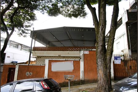 Casa para alugar com 120m², 3 quartos e sem vagaFachada