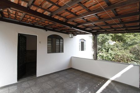 Casa para alugar com 120m², 3 quartos e sem vagaVaranda da Sala