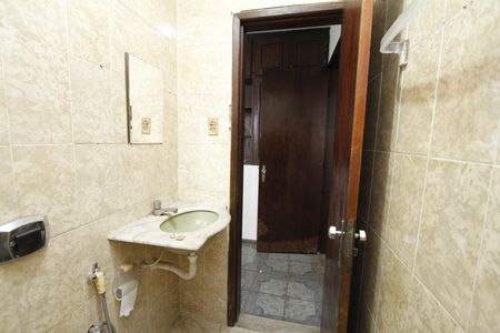 Casa para alugar com 120m², 3 quartos e sem vagaBanheiro da Suíte