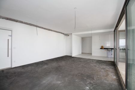 Apartamento à venda com 187m², 3 quartos e 3 vagas Apartamento à venda com 187m², 3 quartos e 3 vagasSala