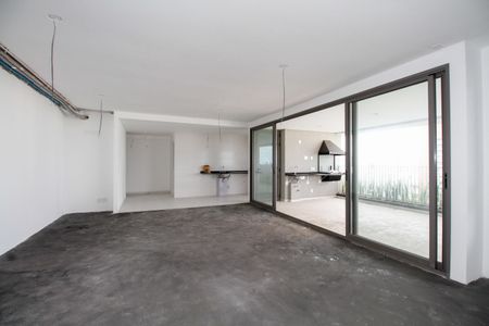 Apartamento à venda com 187m², 3 quartos e 3 vagas Apartamento à venda com 187m², 3 quartos e 3 vagasSala