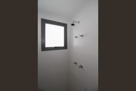Apartamento à venda com 187m², 3 quartos e 3 vagas Apartamento à venda com 187m², 3 quartos e 3 vagasBanheiro da Suíte 1