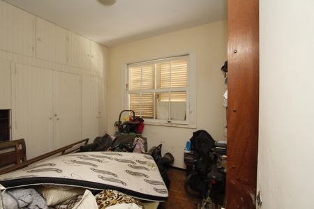 Quarto 3 de casa para alugar com 4 quartos, 244m² em Gutierrez, Belo Horizonte