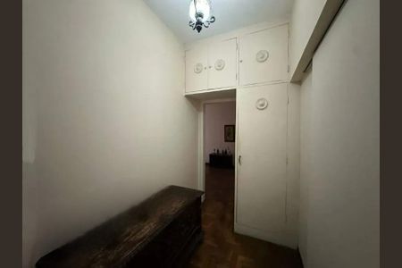 Casa para alugar com 244m², 4 quartos e 4 vagas