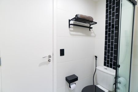 Apartamento à venda com 56m², 2 quartos e 1 vaga Apartamento à venda com 56m², 2 quartos e 1 vagaBanheiro da Suíte
