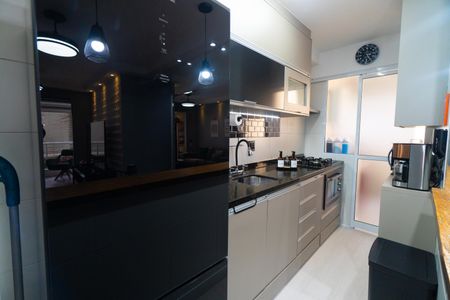 Apartamento à venda com 56m², 2 quartos e 1 vaga Apartamento à venda com 56m², 2 quartos e 1 vagaCozinha