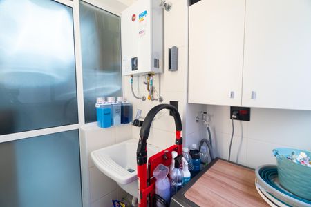 Apartamento à venda com 56m², 2 quartos e 1 vaga Apartamento à venda com 56m², 2 quartos e 1 vagaÁrea de Serviço