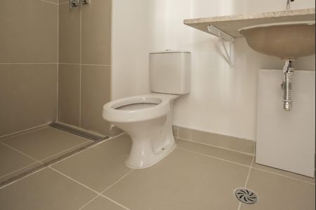 Apartamento à venda com 65m², 2 quartos e 1 vaga Apartamento à venda com 65m², 2 quartos e 1 vagaBanheiro
