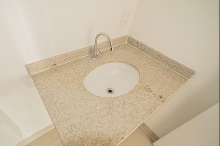 Apartamento à venda com 65m², 2 quartos e 1 vaga Apartamento à venda com 65m², 2 quartos e 1 vagaBanheiro
