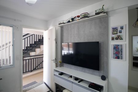 Sala  de apartamento à venda com 2 quartos, 40m² em Vila Mazzei, São Paulo