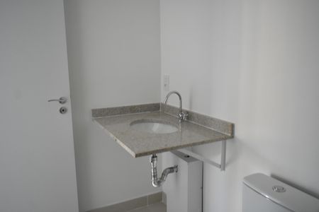 Apartamento à venda com 65m², 2 quartos e 1 vagaBanheiro Social