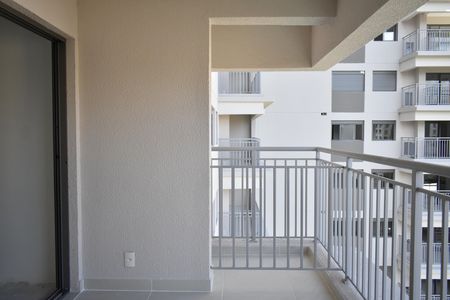 Apartamento à venda com 65m², 2 quartos e 1 vagaSacada