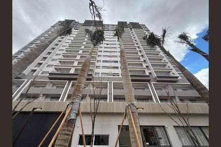 Apartamento à venda com 65m², 2 quartos e 1 vaga Apartamento à venda com 65m², 2 quartos e 1 vagaFachada