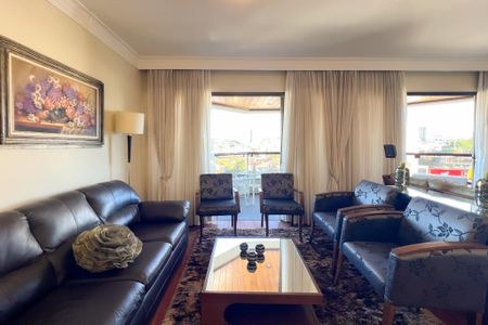 Sala de estar de apartamento à venda com 3 quartos, 153m² em Vila Olivo, Valinhos
